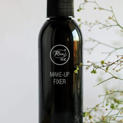 Liquid foundation + setting spray bundle